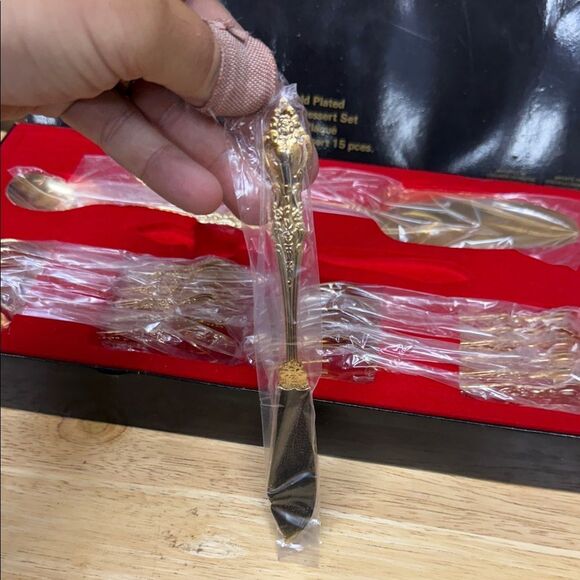 Royal Sealy Gold Plated Flatware Set - Picture 2 of 2